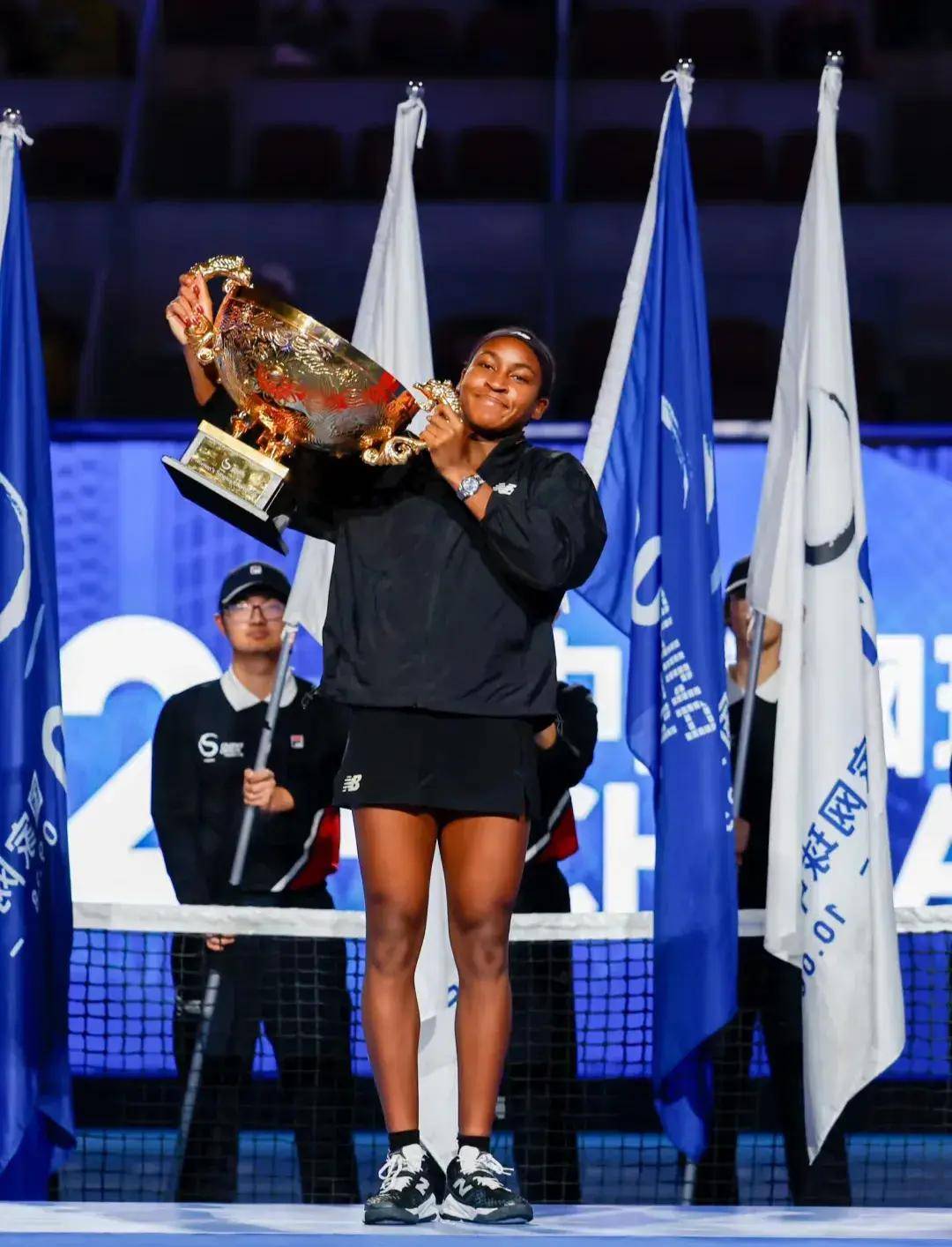 渐形成了完 渐形成了完